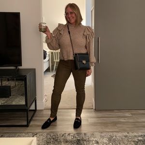 Meet your Posher, Sue